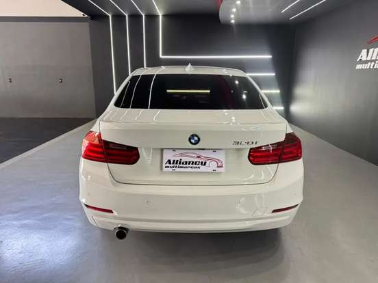 BMW-320i-2.0 16V TURBO GASOLINA 4P AUTOMÁTICO BMW-320i-2013