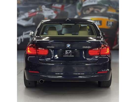 BMW-320i-2.0 GP 16V TURBO ACTIVE FLEX 4P AUTOMÁTICO BMW-320i-2014