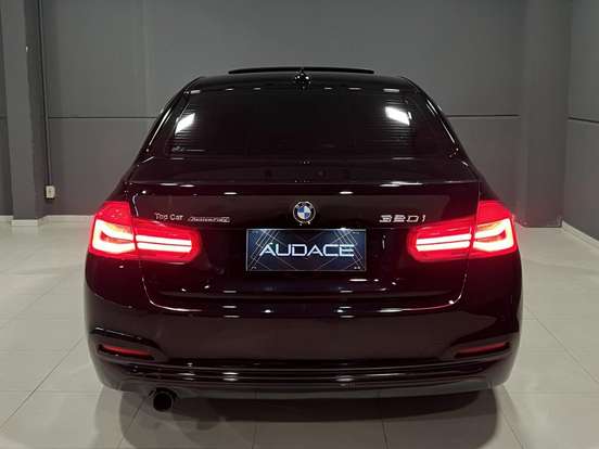 BMW-320i-2016