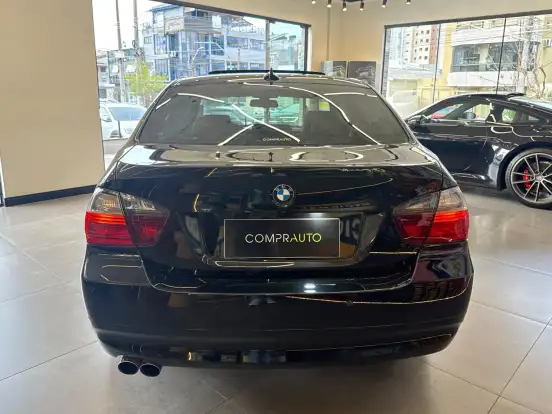 BMW-325i-2.5 SEDAN 24V GASOLINA 4P AUTOMÁTICO BMW-325i-2007