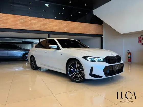 BMW 330e 2.0 16V TURBO HÍBRIDO M SPORT AUTOMÁTICO