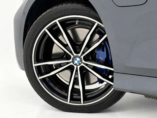 BMW-330e-2.0 16V TURBO HÍBRIDO M SPORT AUTOMÁTICO BMW-330e-2020