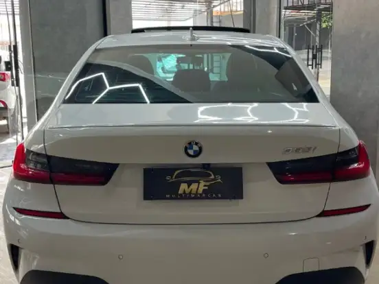 BMW-330i-2.0 16V TURBO GASOLINA M SPORT AUTOMÁTICO BMW-330i-2020