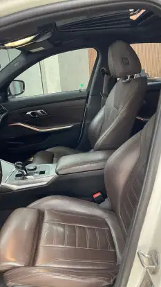 BMW-330i-2020