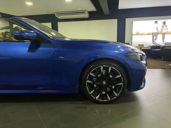 BMW-420i-2024