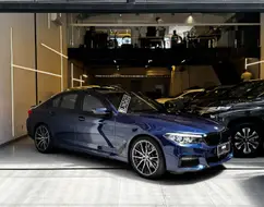 BMW 530e 2.0 16V TWINPOWER HÍBRIDO M SPORT AUTOMÁTICO BMW 530e 2.0 16V TWINPOWER HÍBRIDO M SPORT AUTOMÁTICO