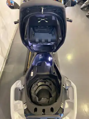 BMW-C 400 X-2025