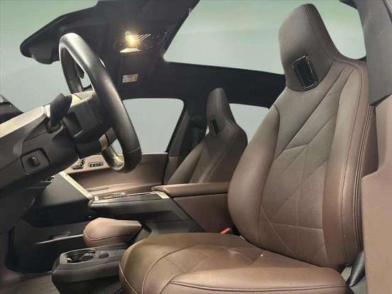 BMW-iX-2022