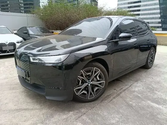 BMW iX ELÉTRICO XDRIVE40