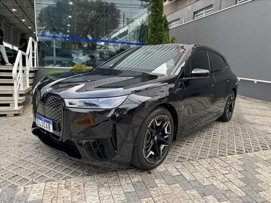 BMW-iX-2023