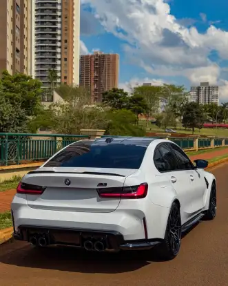 BMW-M3-2023