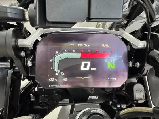 BMW-R 1250 GS PREMIUM TRIPLE BLACK-2023