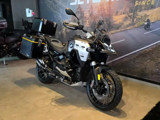 BMW-R 1300 GS ADVENTURE TRIPLE BLACK BMW-R 1300 GS ADVENTURE TRIPLE BLACK-2026