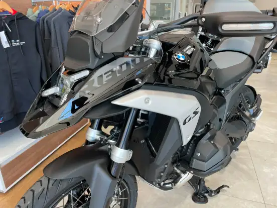BMW-R 1300 GS TRIPLE BLACK BMW-R 1300 GS TRIPLE BLACK-2026