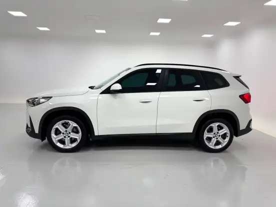 BMW-X1-1.5 12V TURBO GASOLINA SDRIVE18I GP STEPTRONIC BMW-X1-2023