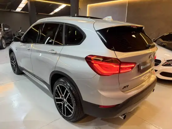BMW-X1-2.0 16V TURBO ACTIVEFLEX SDRIVE20I 4P AUTOMÁTICO BMW-X1-2018