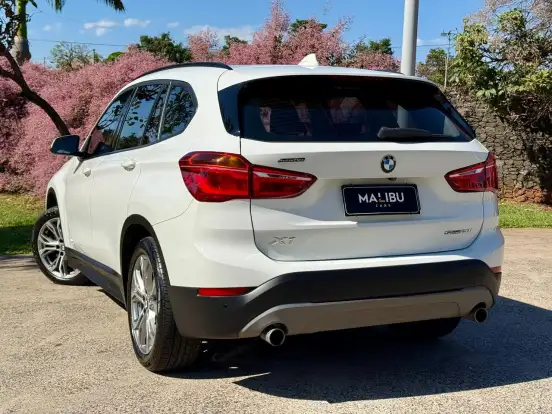 BMW-X1-2.0 16V TURBO ACTIVEFLEX SDRIVE20I 4P AUTOMÁTICO BMW-X1-2019