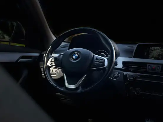 BMW-X1-2.0 16V TURBO ACTIVEFLEX SDRIVE20I 4P AUTOMÁTICO BMW-X1-2019