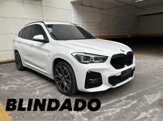 BMW X1 2.0 16V TURBO ACTIVEFLEX SDRIVE20I M SPORT 4P AUTOMÁTICO