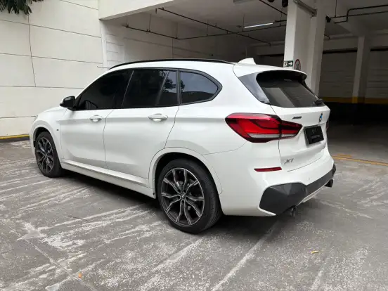 BMW-X1-2022