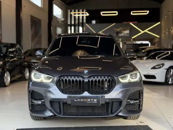 BMW-X1-2022