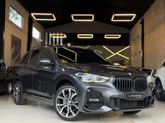 BMW-X1-2022