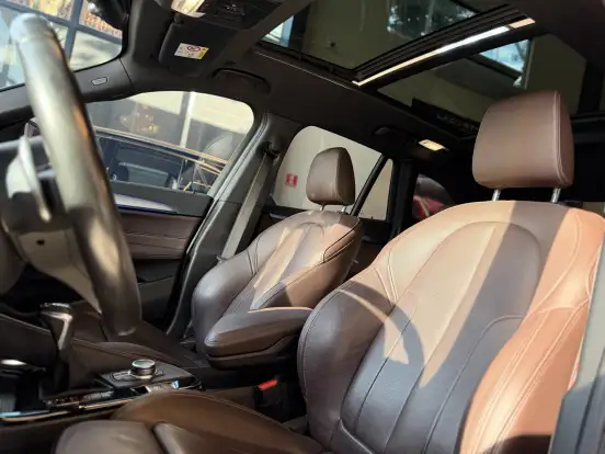 BMW-X1-2022