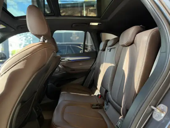 BMW-X1-2022