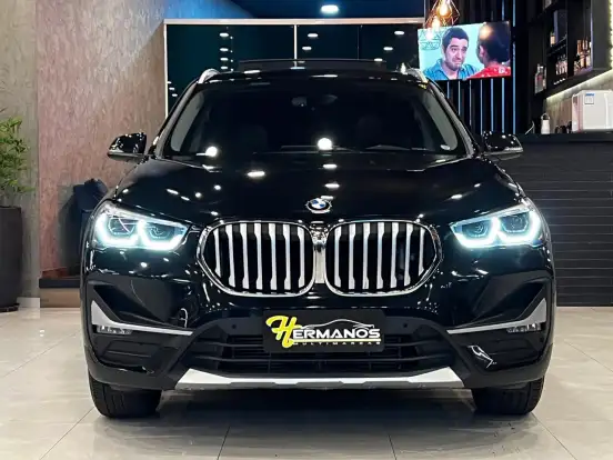 BMW-X1-2.0 16V TURBO ACTIVEFLEX SDRIVE20I X-LINE 4P AUTOMÁTICO BMW-X1-2020