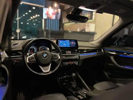BMW-X1-2.0 16V TURBO ACTIVEFLEX SDRIVE20I X-LINE 4P AUTOMÁTICO BMW-X1-2020
