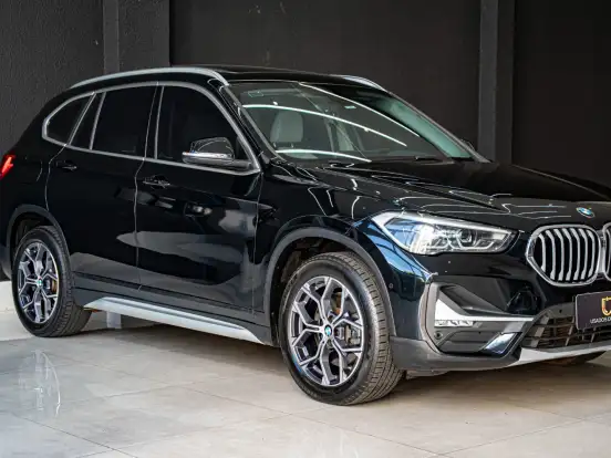 BMW-X1-2.0 16V TURBO ACTIVEFLEX SDRIVE20I X-LINE 4P AUTOMÁTICO BMW-X1-2020