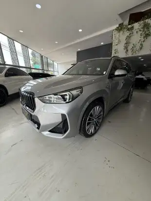 BMW-X1-2023