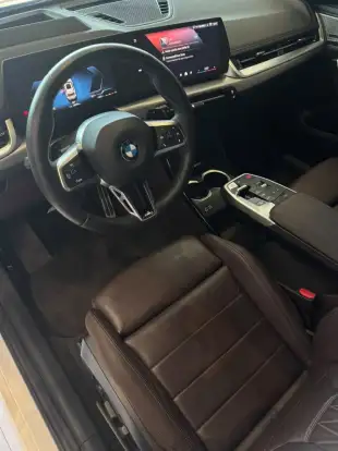 BMW-X1-2024