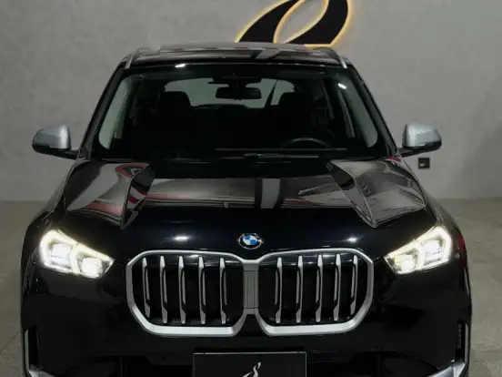 BMW-X1-2.0 16V TURBO GASOLINA SDRIVE20I X-LINE STEPTRONIC BMW-X1-2023