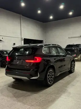 BMW-X1-2023