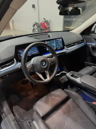 BMW-X1-2023