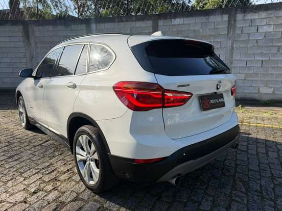 BMW-X1-2017