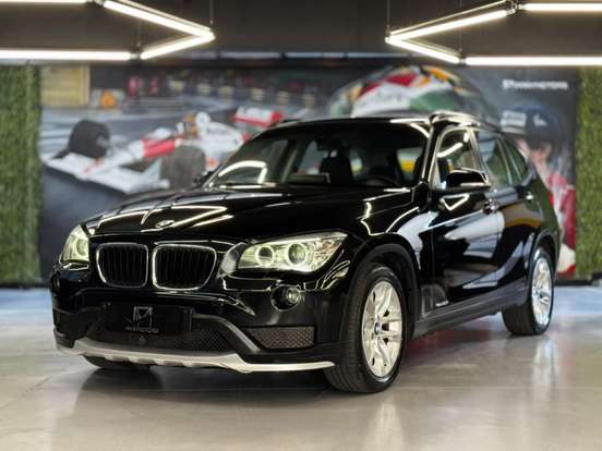 BMW-X1-2015