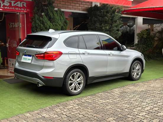 BMW-X1-2.0 16V TURBO ACTIVEFLEX SDRIVE20I 4P AUTOMÁTICO BMW-X1-2018