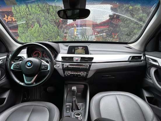 BMW-X1-2.0 16V TURBO ACTIVEFLEX SDRIVE20I 4P AUTOMÁTICO BMW-X1-2018