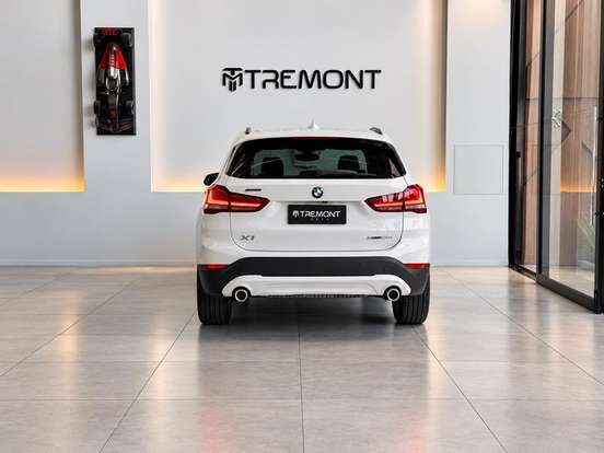BMW-X1-2.0 16V TURBO ACTIVEFLEX SDRIVE20I 4P AUTOMÁTICO BMW-X1-2020