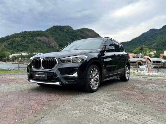 BMW X1 2.0 16V TURBO ACTIVEFLEX SDRIVE20I X-LINE 4P AUTOMÁTICO