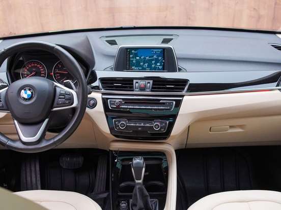 BMW-X1-2.0 16V TURBO ACTIVEFLEX SDRIVE20I X-LINE 4P AUTOMÁTICO BMW-X1-2017