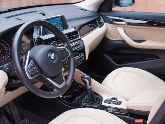 BMW-X1-2.0 16V TURBO ACTIVEFLEX SDRIVE20I X-LINE 4P AUTOMÁTICO BMW-X1-2017