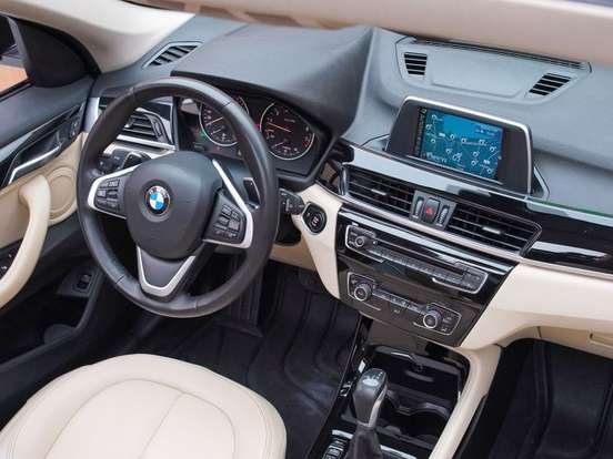 BMW-X1-2.0 16V TURBO ACTIVEFLEX SDRIVE20I X-LINE 4P AUTOMÁTICO BMW-X1-2017
