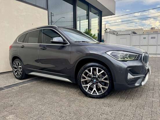BMW-X1-2022