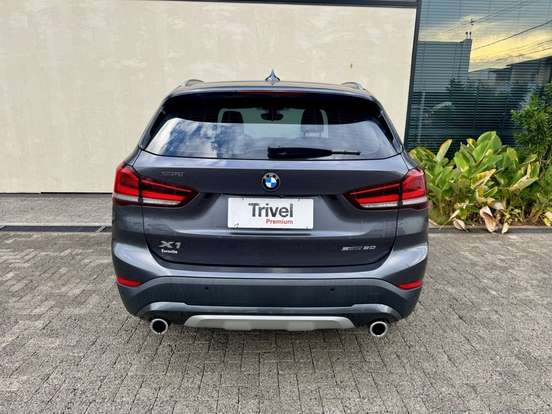 BMW-X1-2022
