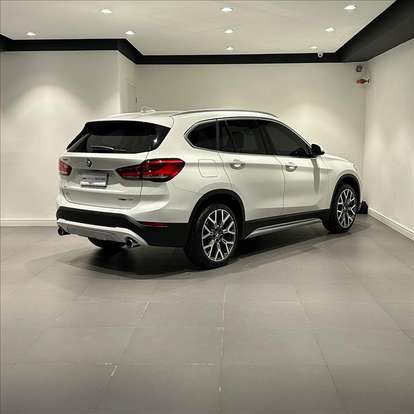 BMW-X1-2022