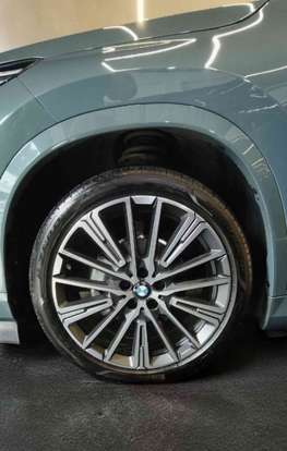 BMW-X1-2025