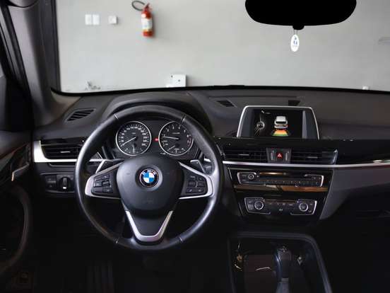 BMW-X1-2.0 16V TURBO GASOLINA SDRIVE20I X-LINE 4P AUTOMÁTICO BMW-X1-2016